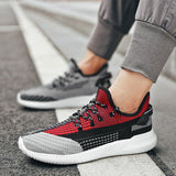 New Men Light Breathable Casual Shoes