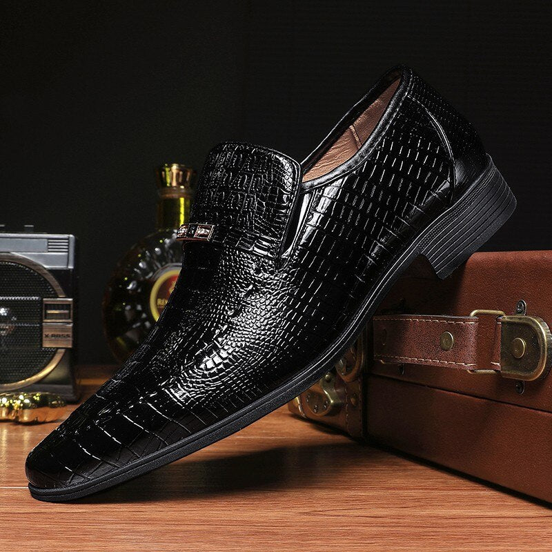 New Men's Solid Business Leather Shoes