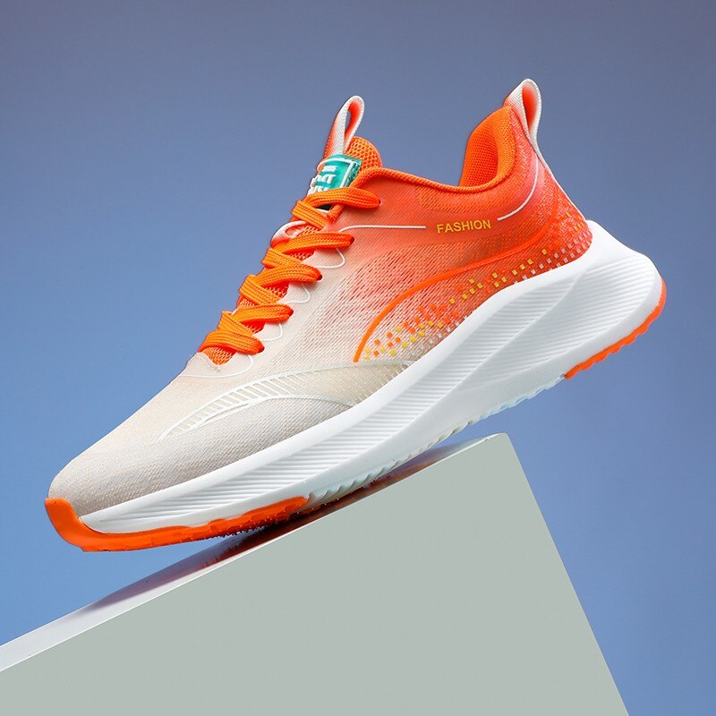 New Men's Fashion Breathable Sneakers